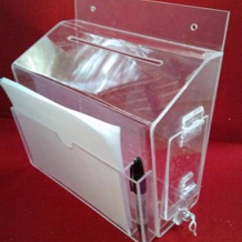 MAQUILA Y EXHIBIDORES DE ACRTILICO