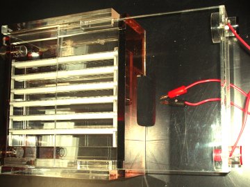 MAQUILA Y EXHIBIDORES DE ACRILICO